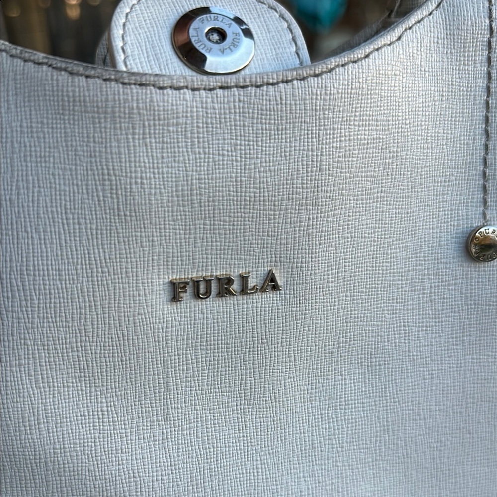 Furla Cream Tote Bag - Picture 2 of 16